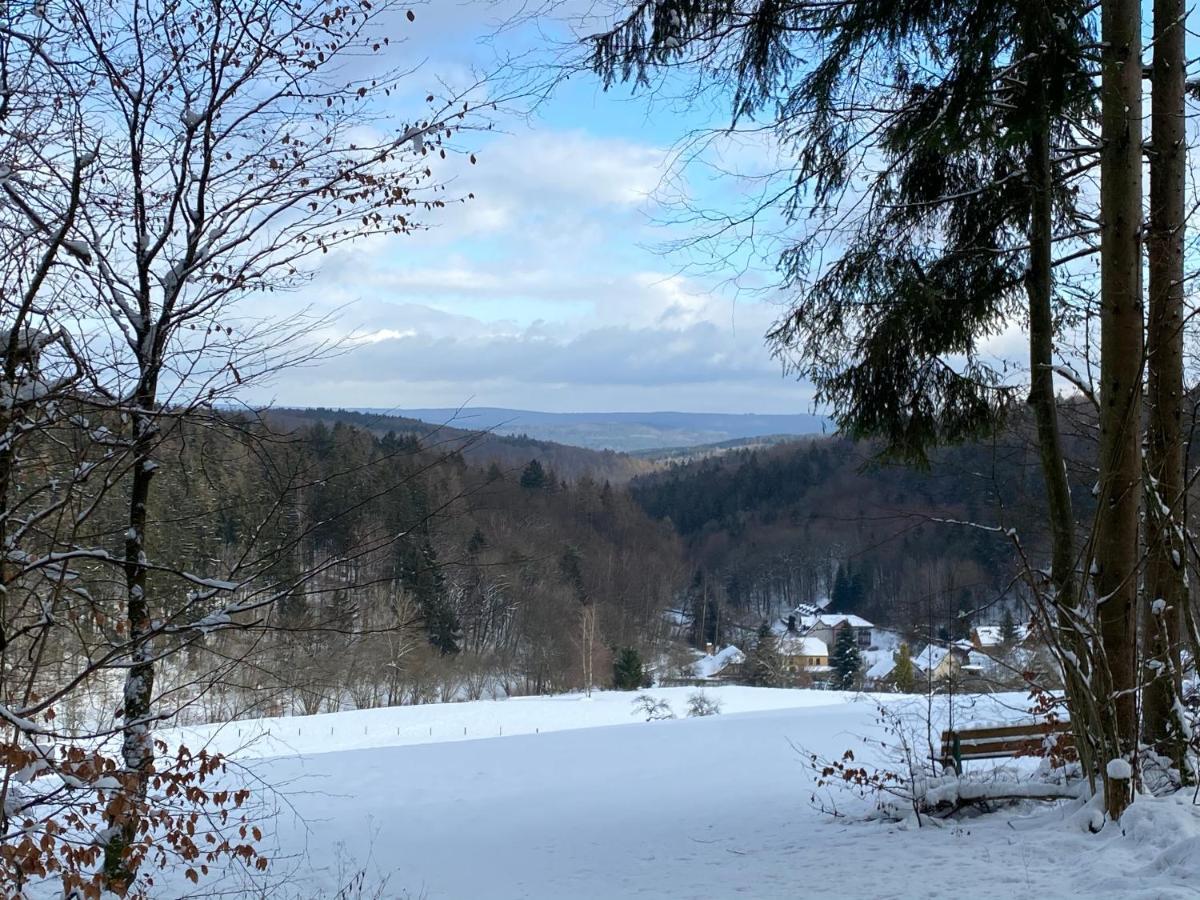 Готель Zum Waldfrieden Neuhof  Екстер'єр фото